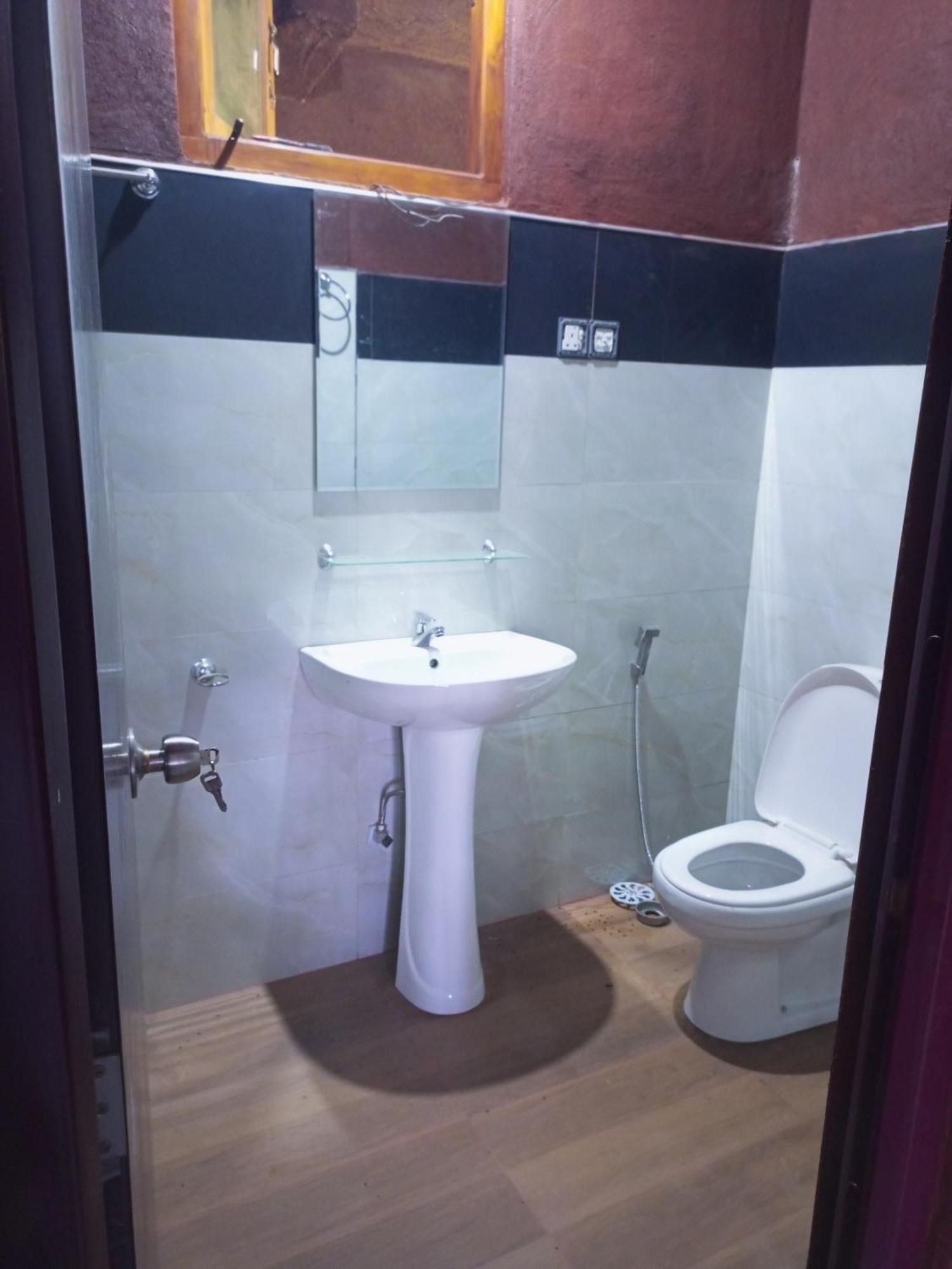 エッラ Creek Downhills Bed & Breakfast エクステリア 写真