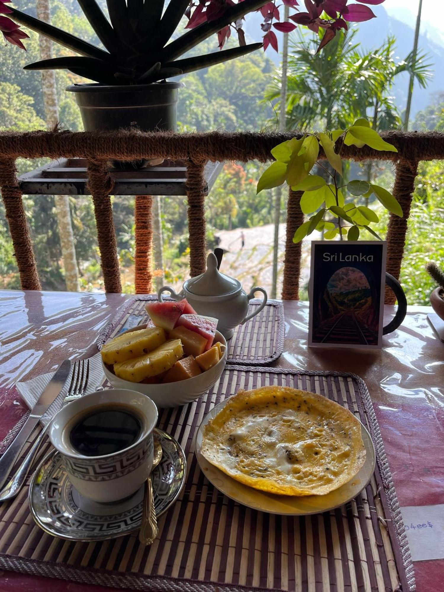 エッラ Creek Downhills Bed & Breakfast エクステリア 写真